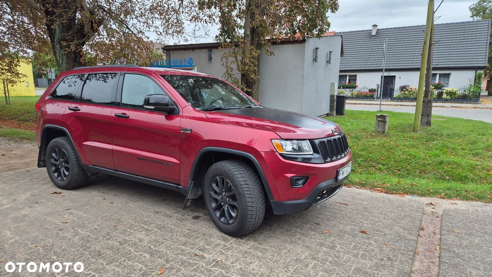 Jeep Grand Cherokee - 1