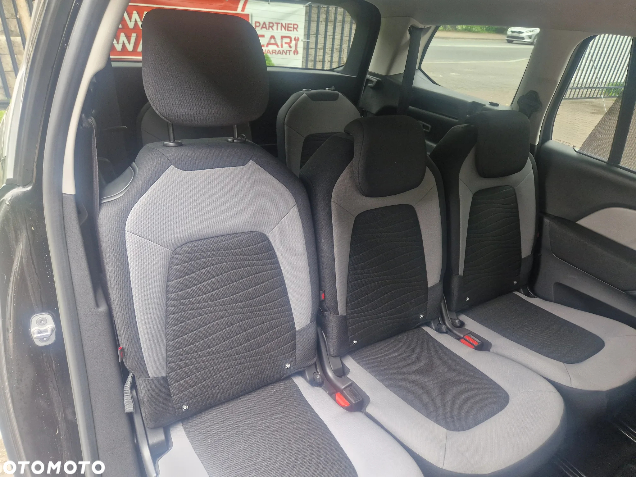 Citroën C4 Picasso BlueHDi 150 Seduction - 37