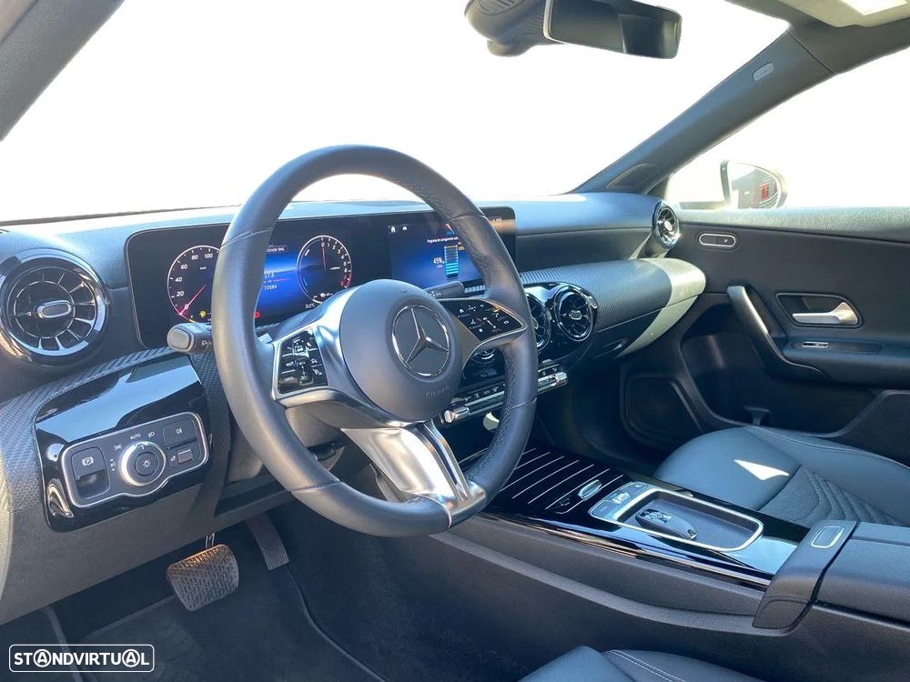 Mercedes-Benz A 250 e - 10