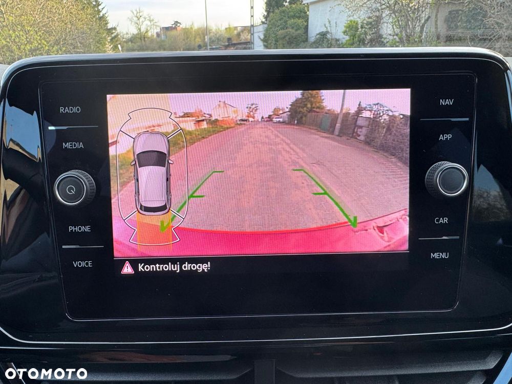 Volkswagen T-Roc 1.5 TSI OPF DSG R-Line - 28