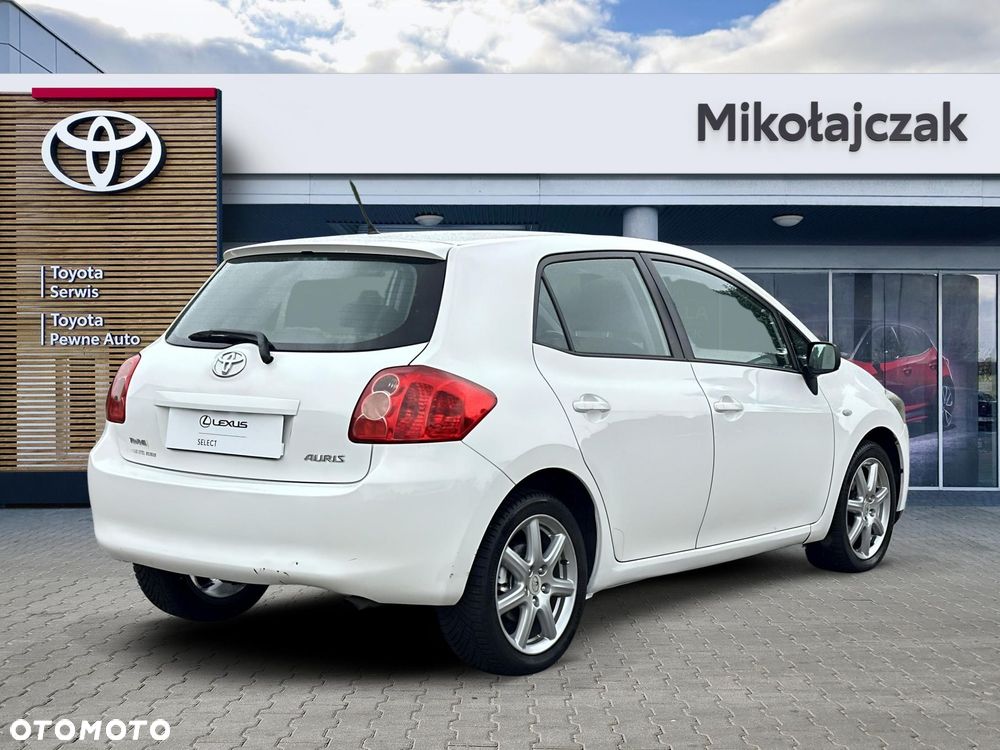 Toyota Auris 1.6 VVT-i Sol - 3
