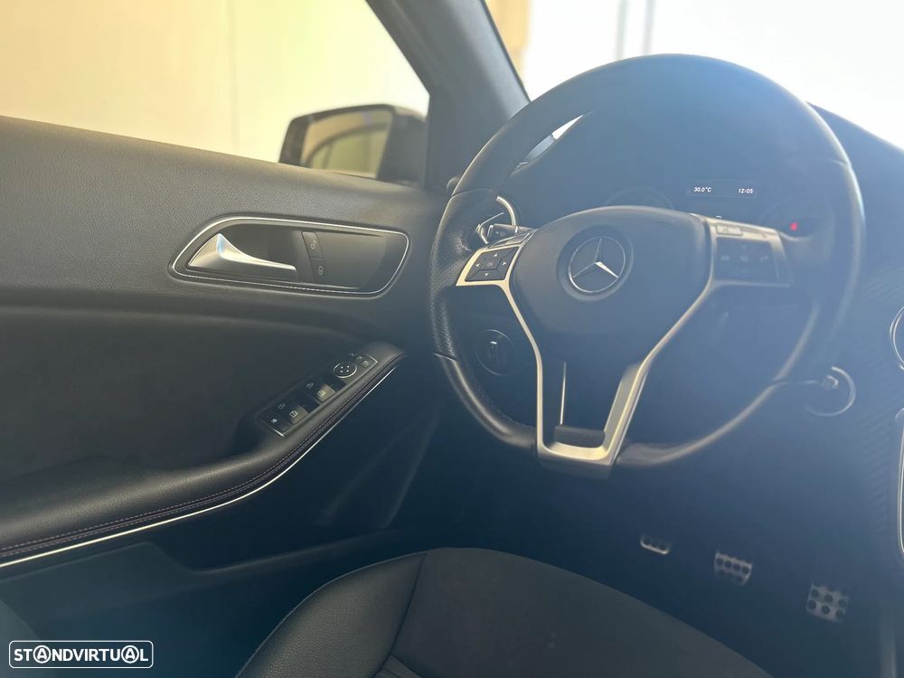 Mercedes-Benz A 180 CDI BE Edition AMG Line - 13