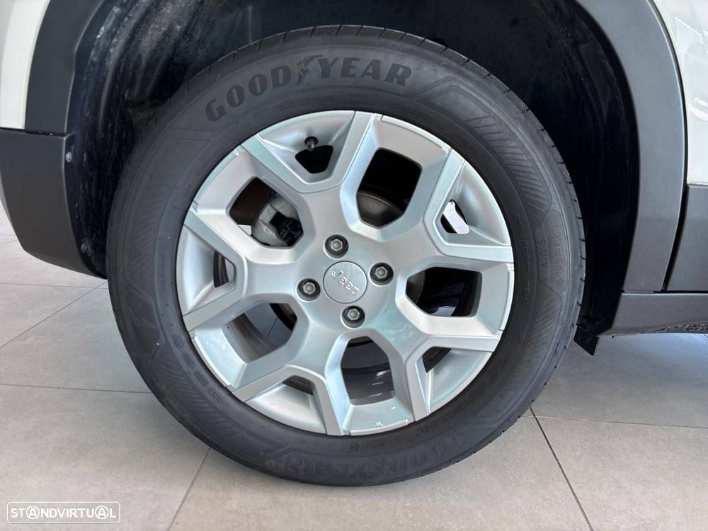 Jeep Avenger 1.2 GSE T3 Altitude - 11