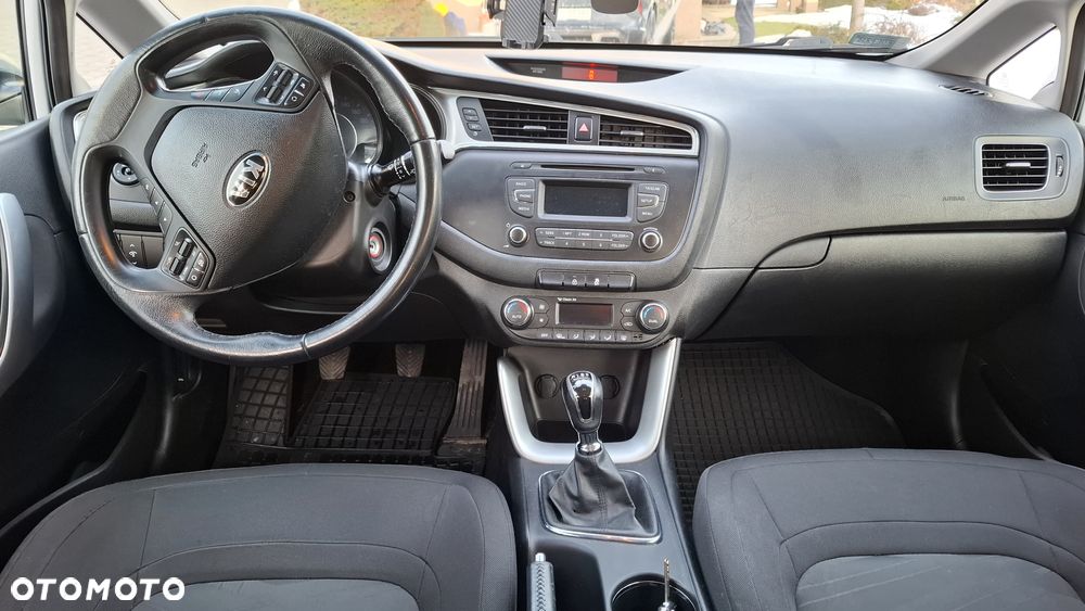 Kia Ceed 1.6 GDI M - 13