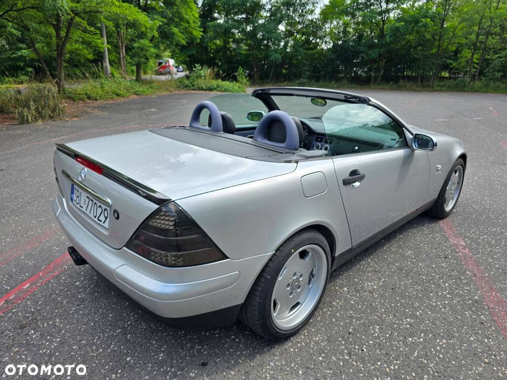 Mercedes-Benz SLK - 16