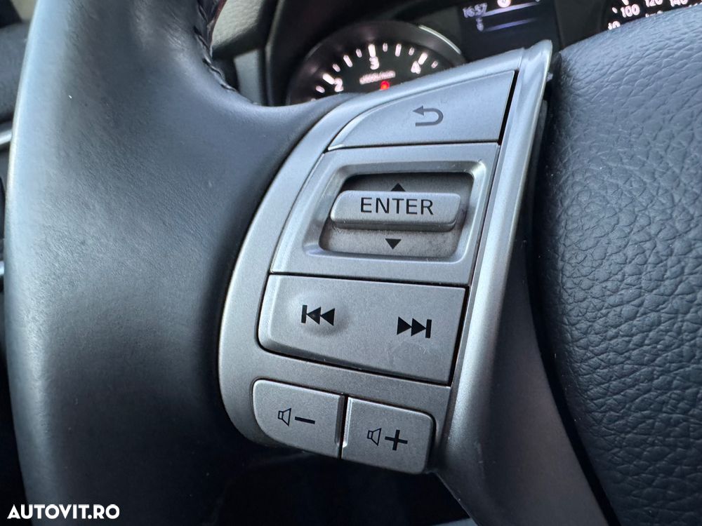 Nissan Qashqai 1.5 DCI TEKNA - 19