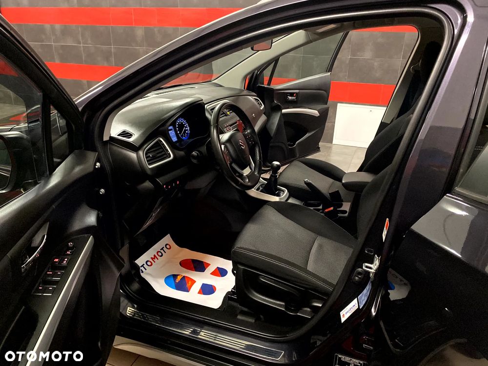 Suzuki SX4 S-Cross 1.6 Comfort - 13