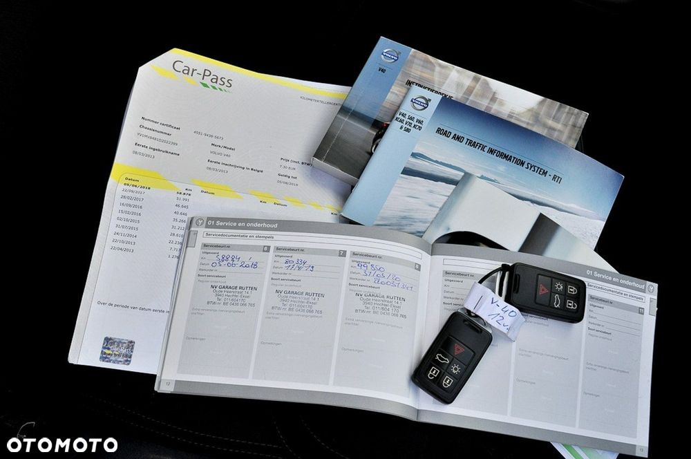 Volvo V40 D2 Momentum - 35