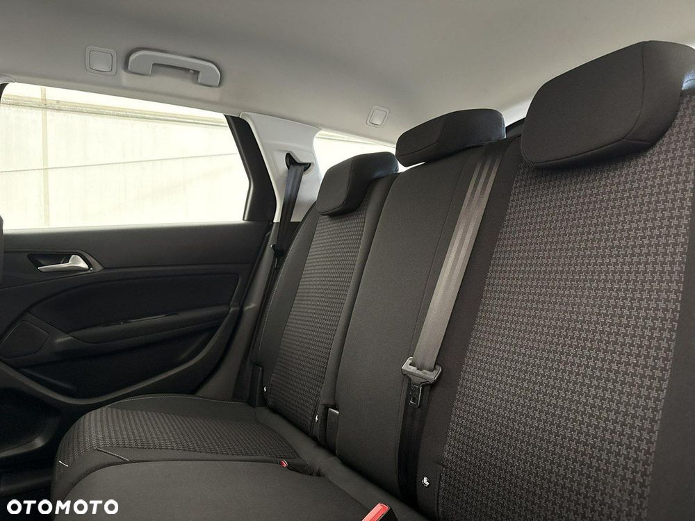 Peugeot 308 - 19