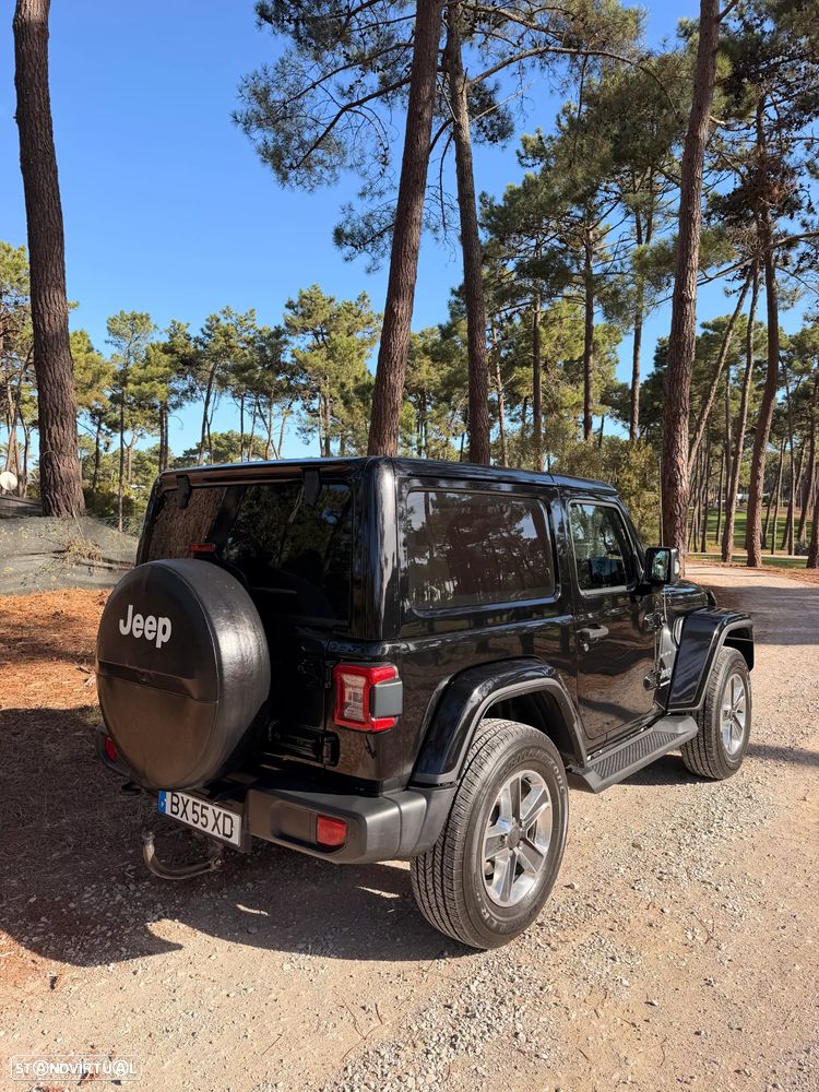 Jeep Wrangler - 10
