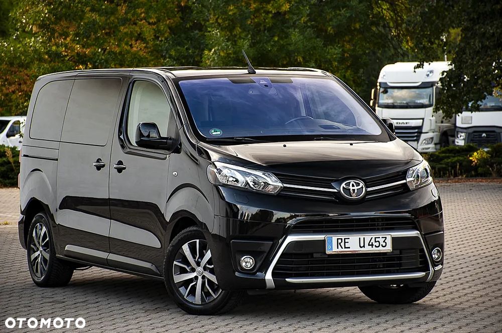 Toyota Proace Verso 2,0-l-D-4D L1 (8-Si.) Family - 2