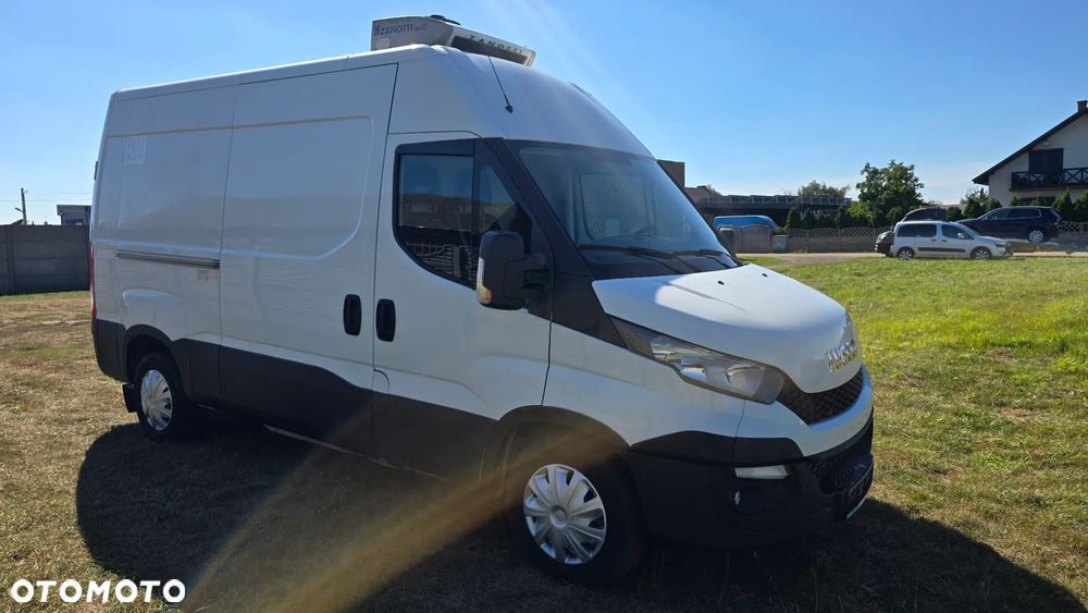 Iveco 35.140 BENZYNA + GAZ CNG CHŁODNIA - 5