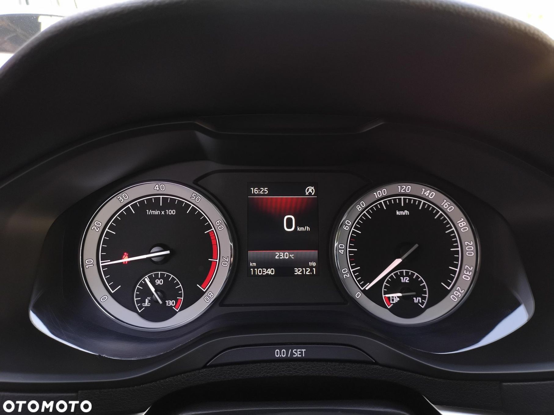 Skoda Karoq 1.5 TSI ACT 4x2 Style - 15