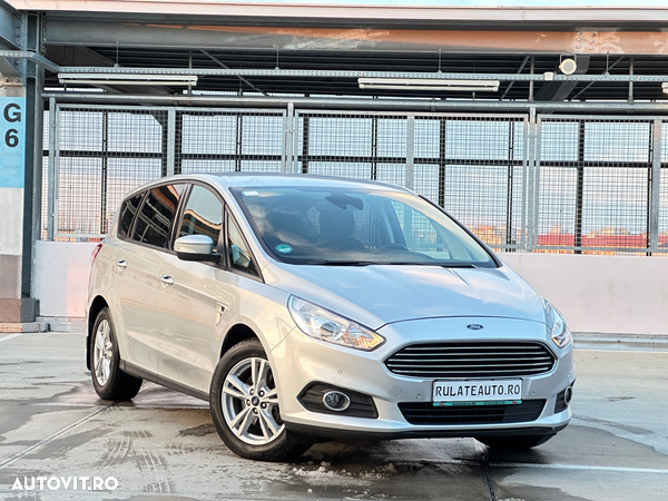 Ford S-Max 2.0 TDCi Titanium