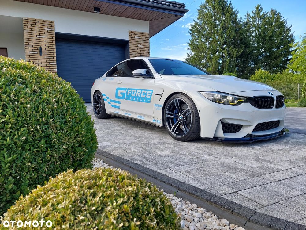 BMW M4 - 5