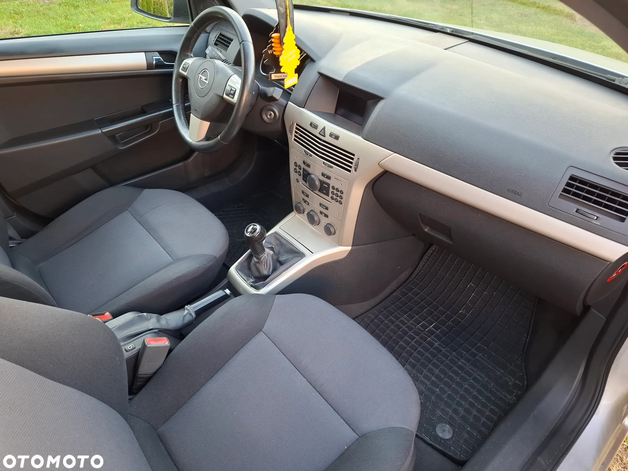 Opel Astra 1.9 CDTI DPF Edition - 15