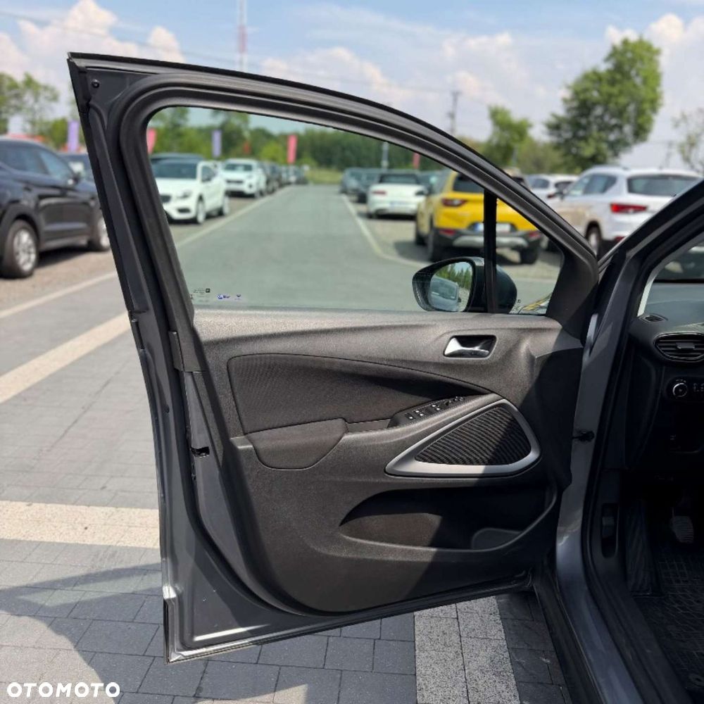 Opel Crossland X - 16