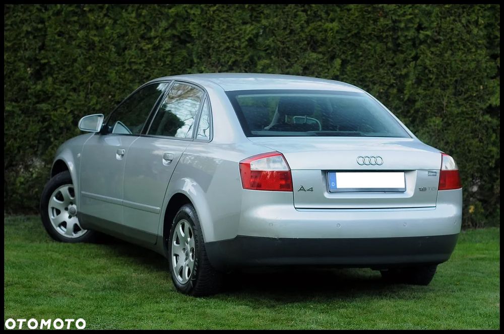 Audi A4 Limousine - 20