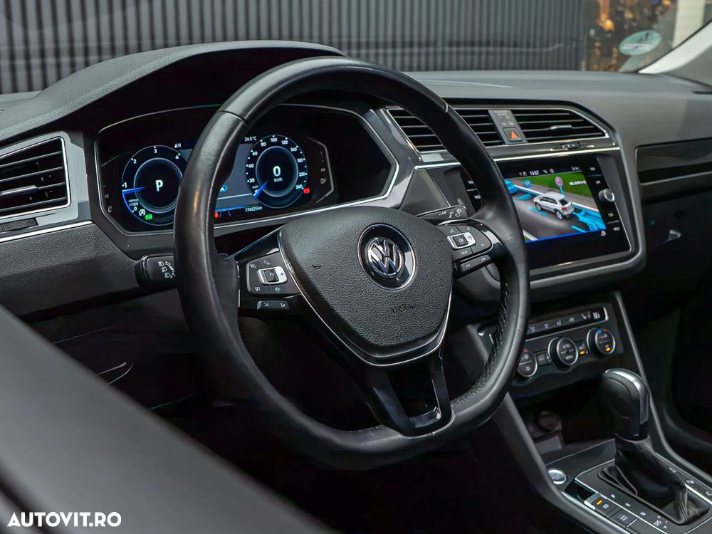 Volkswagen Tiguan 2.0 TDI DSG R-Line - 9