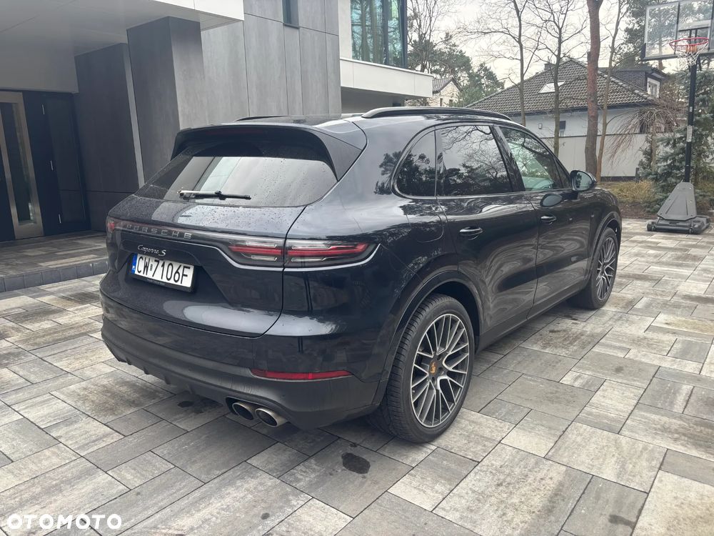 Porsche Cayenne S - 5