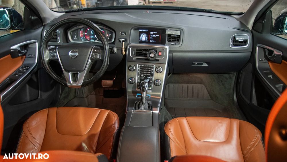 Volvo V60 - 13
