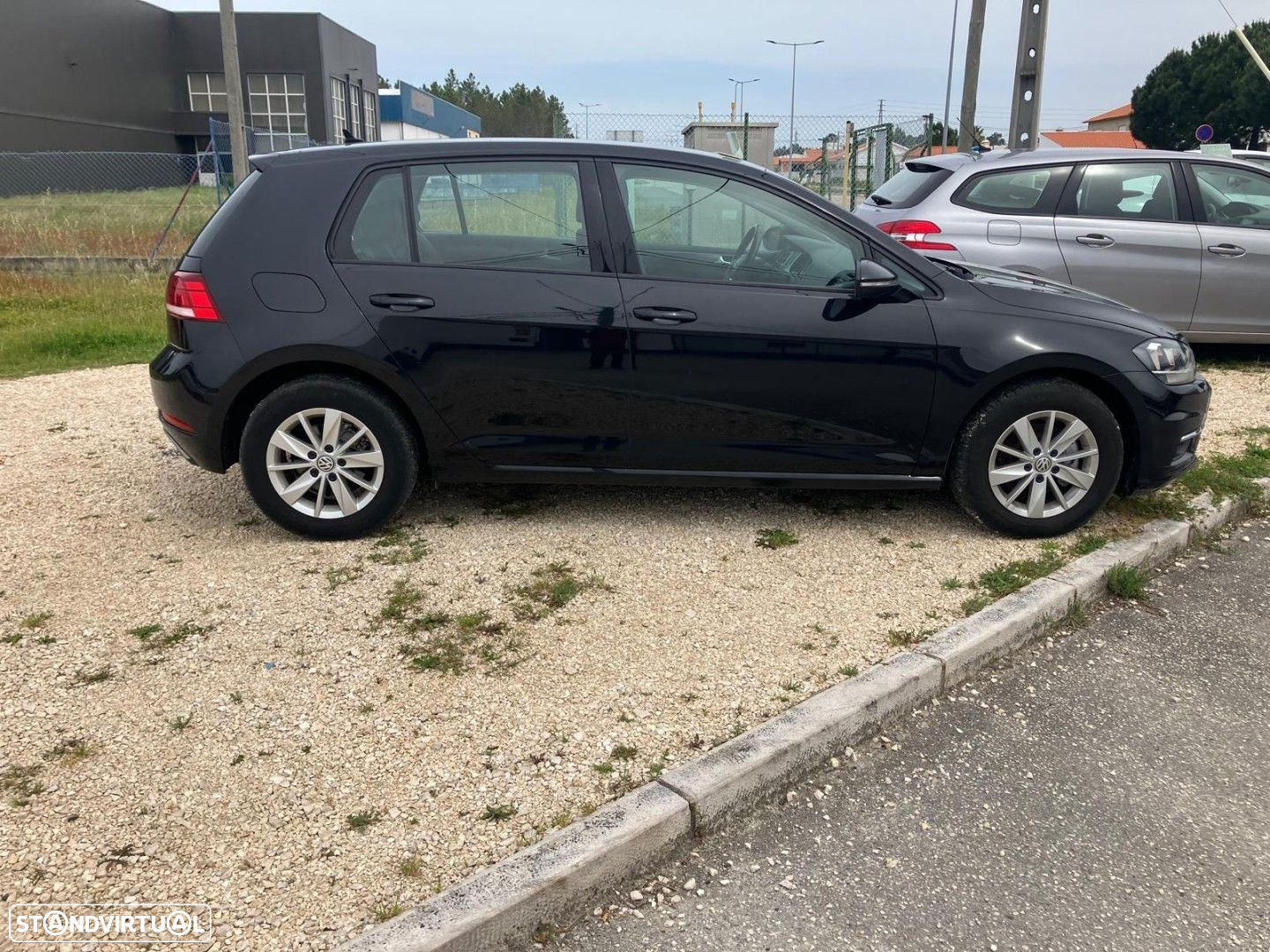 VW Golf 1.6 TDI Confortline - 3