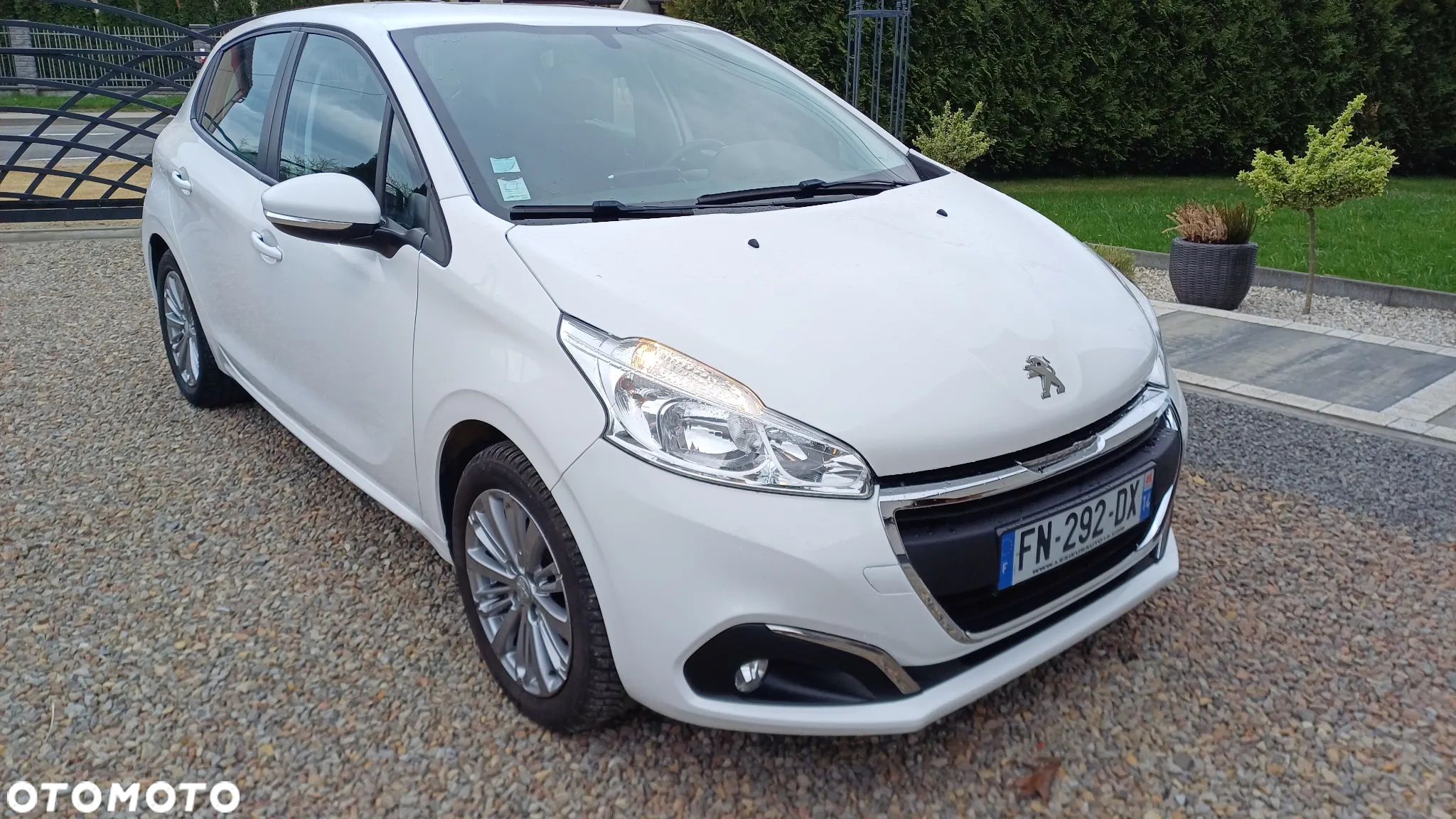 Peugeot 208 1.2 PureTech Active - 1