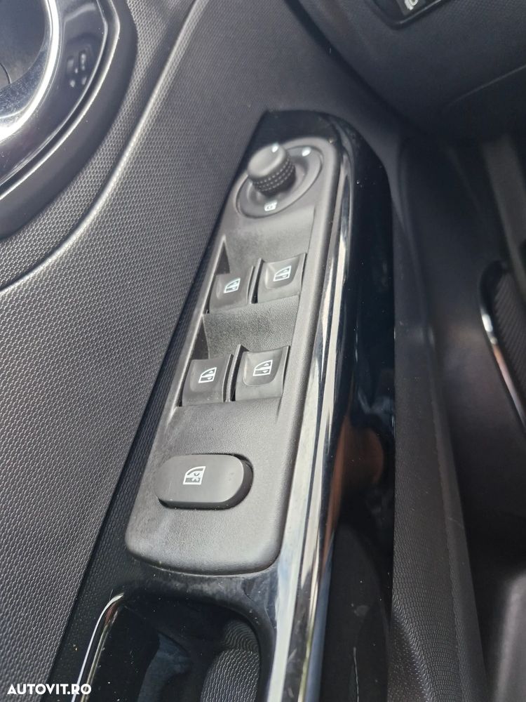 Renault Captur ENERGY TCe Intens - 13