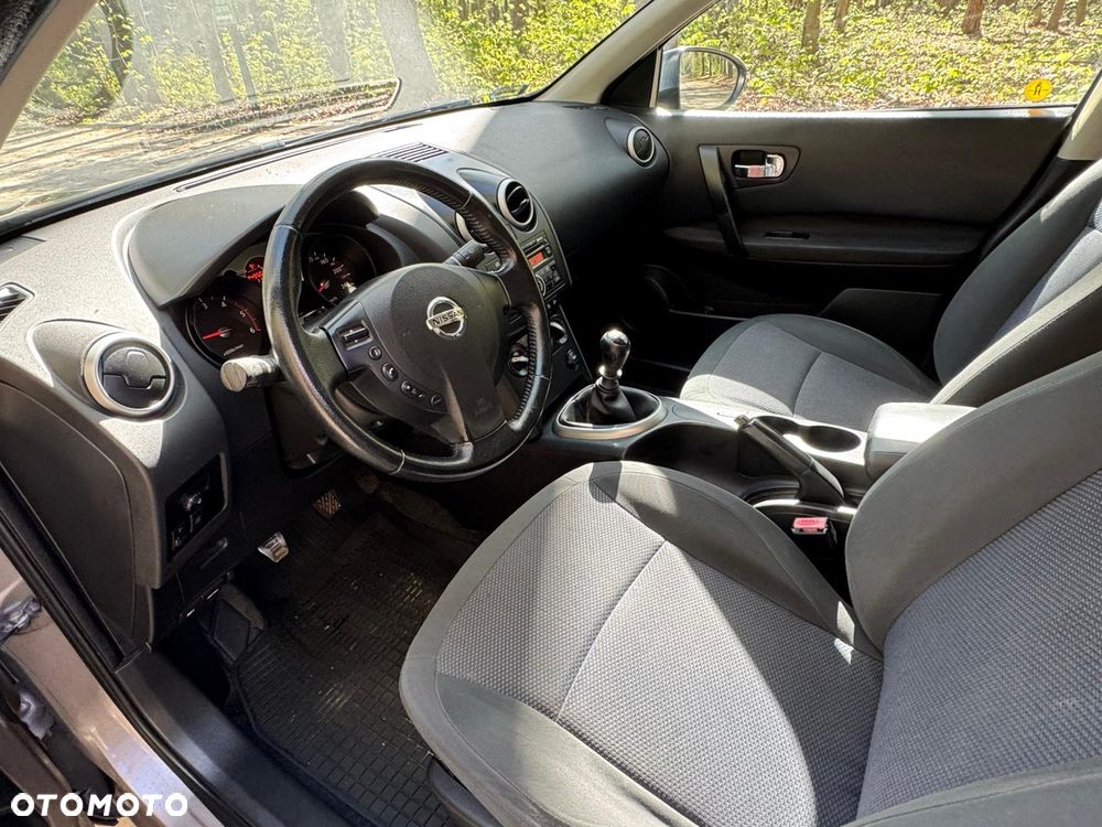 Nissan Qashqai - 16