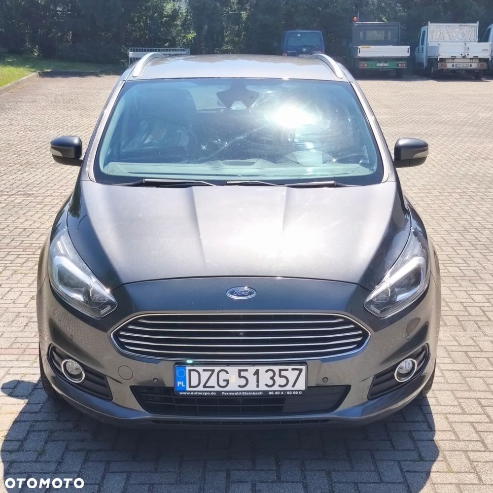 Ford S-Max 2.0 TDCi Titanium PowerShift - 4