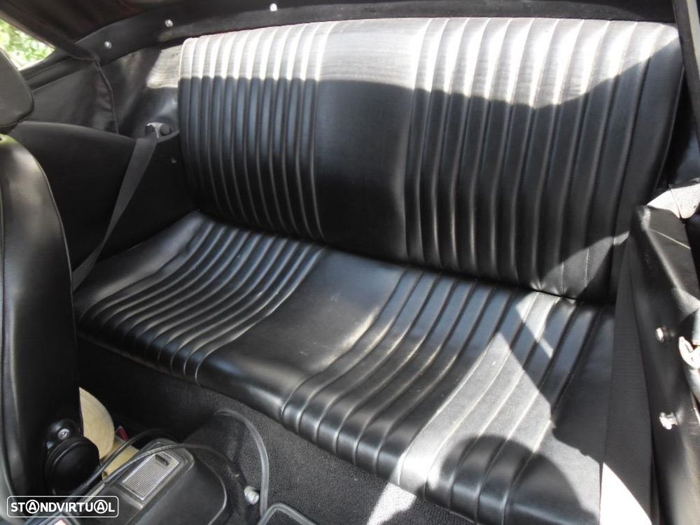 Fiat 124 Spider - 10