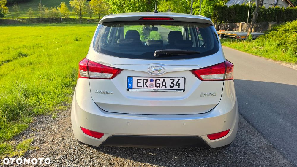Hyundai ix20 - 7