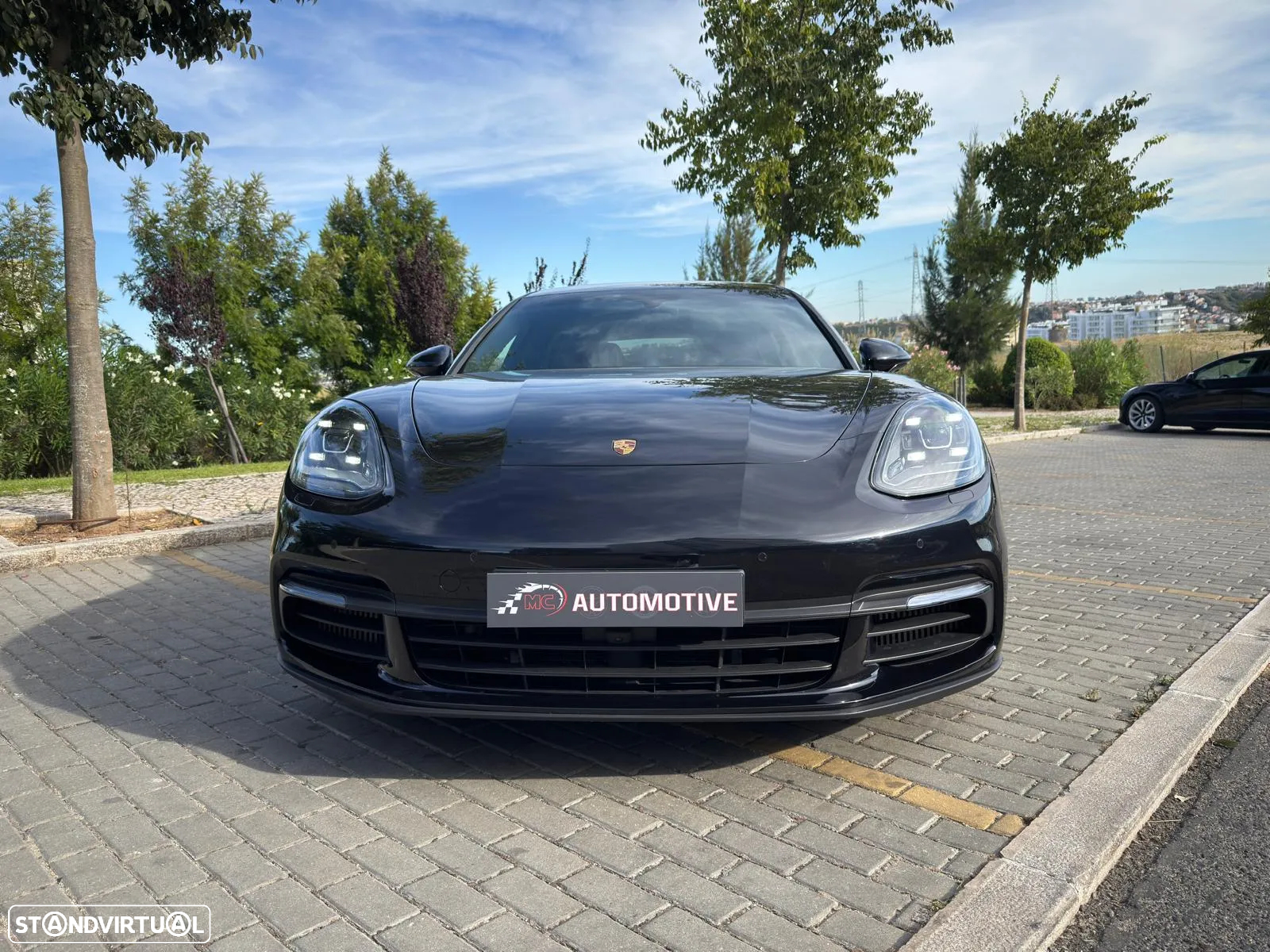 Porsche Panamera Sport Turismo 4 E-Hybrid - 10