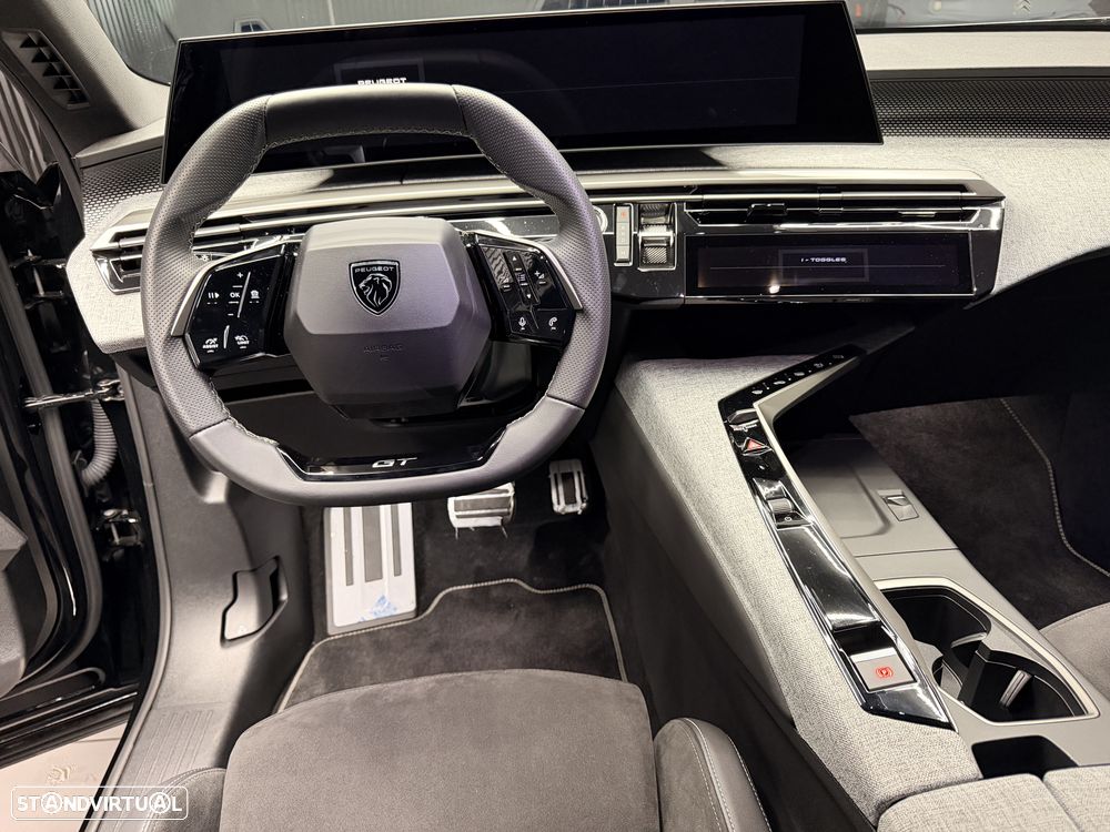 Peugeot 5008 Hybrid 145 e-DSC6 GT Exclusive - 13