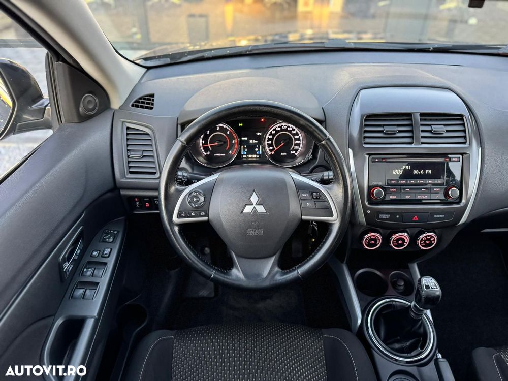 Mitsubishi ASX 1.8 DI-D 2WD Instyle - 13