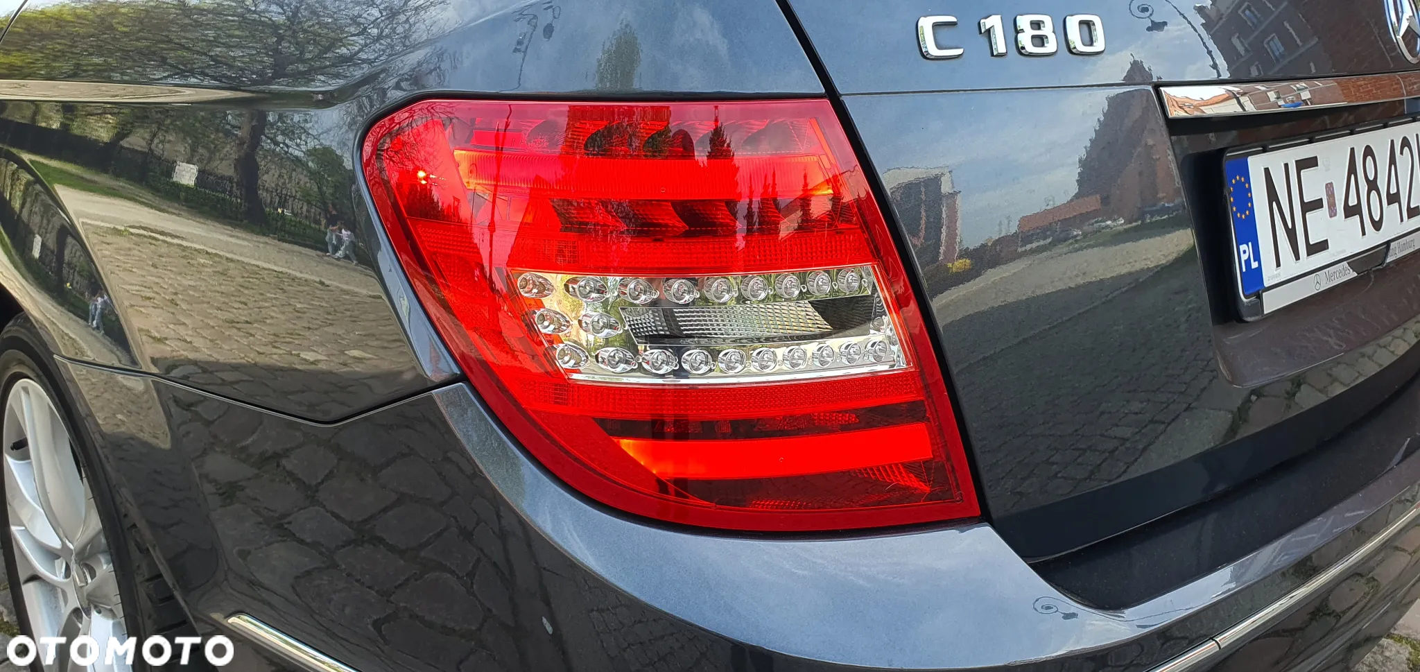 Mercedes-Benz Klasa C 180 T (BlueEFFICIENCY) 7G-TRONIC Avantgarde - 32