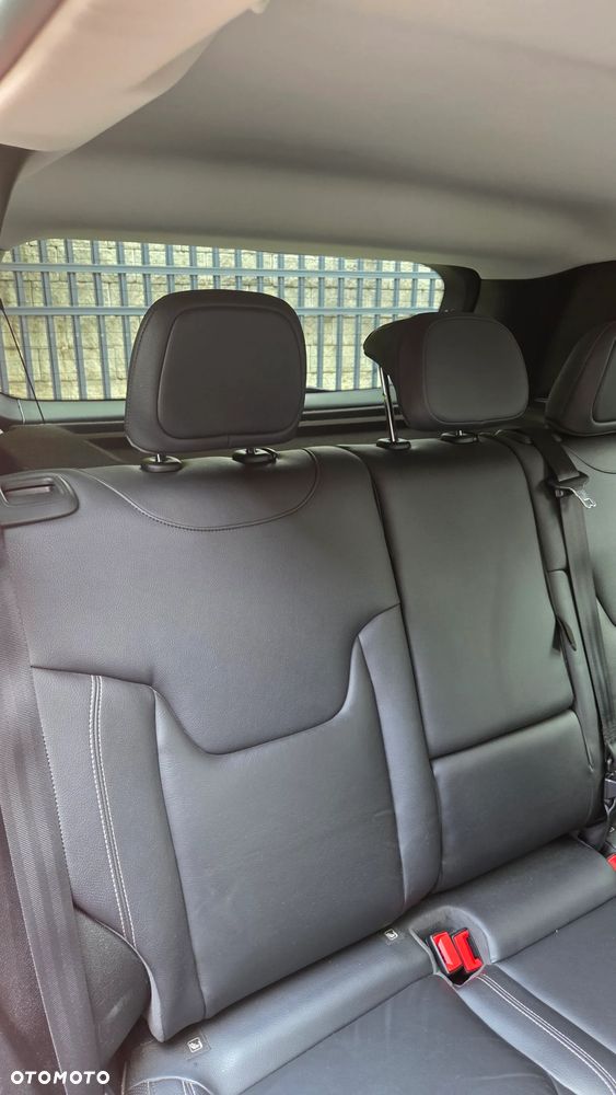 Jeep Renegade 1.4 MultiAir Limited - 30