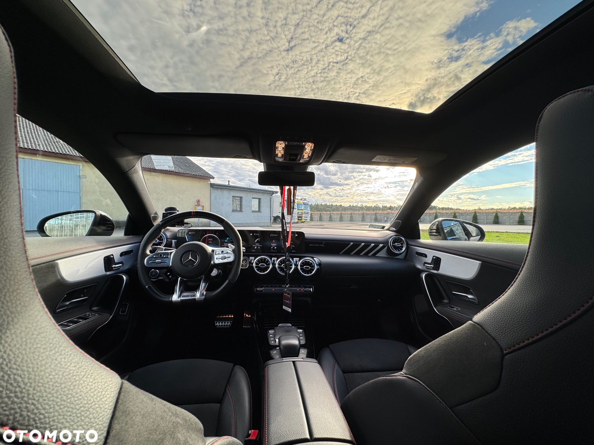 Mercedes-Benz CLA AMG 45 S 4-Matic 8G-DCT - 13