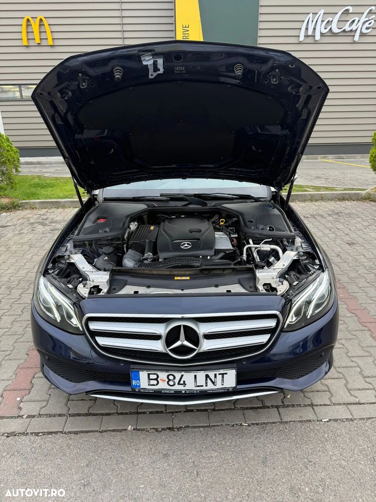 Mercedes-Benz E 200 4MATIC 9G-TRONIC Avantgarde - 14