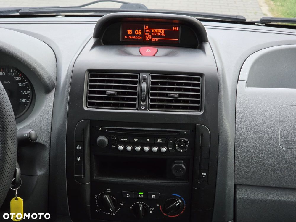 Peugeot Expert - 17