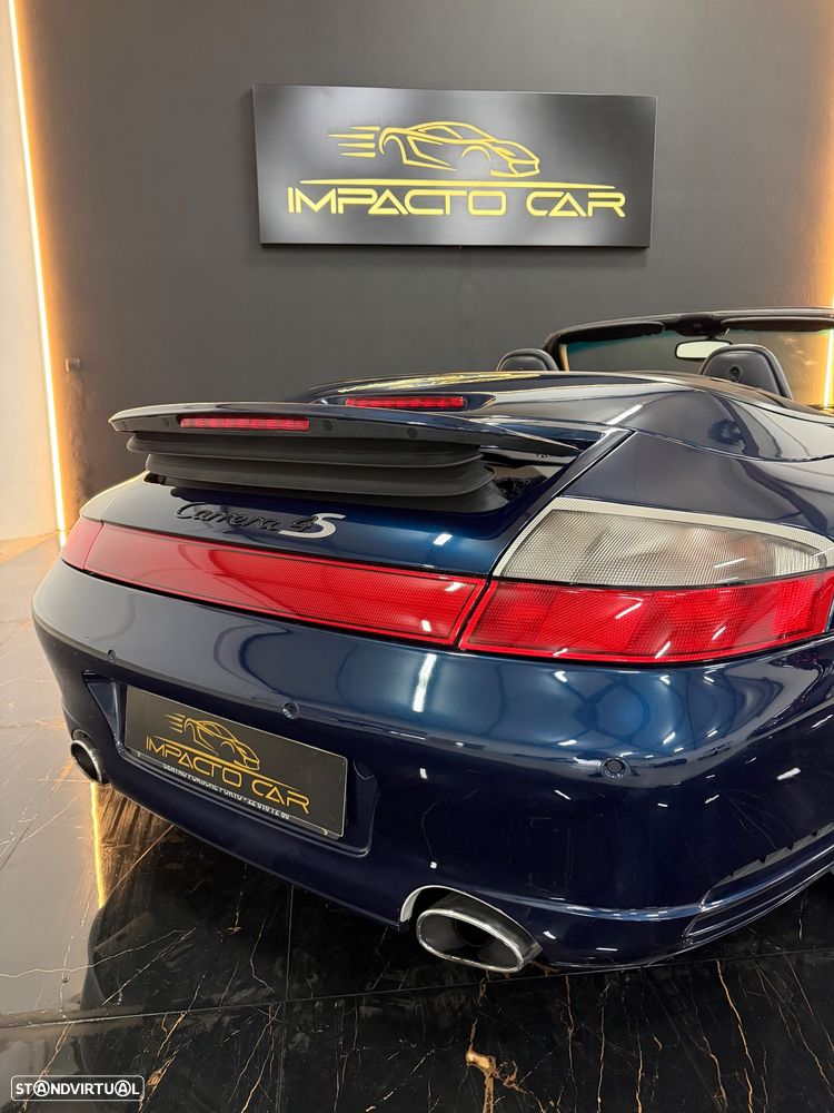 Porsche 911 (996) Carrera 40 Anos - 15