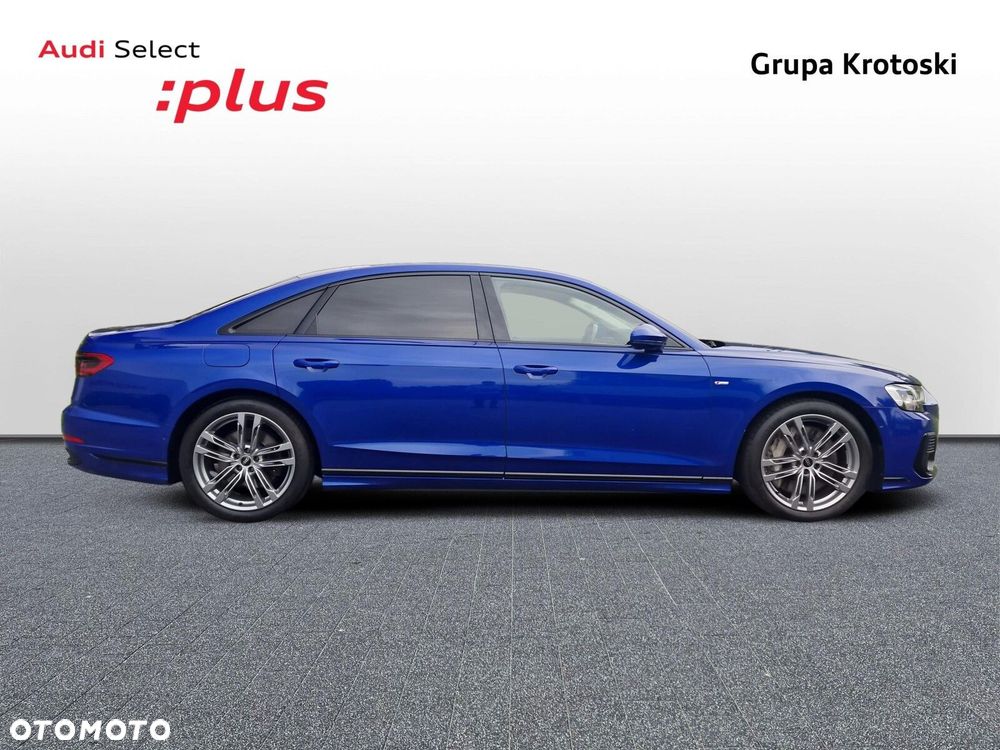 Audi A8 - 8