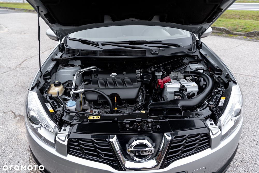 Nissan Qashqai 2.0 4x4 Tekna - 39