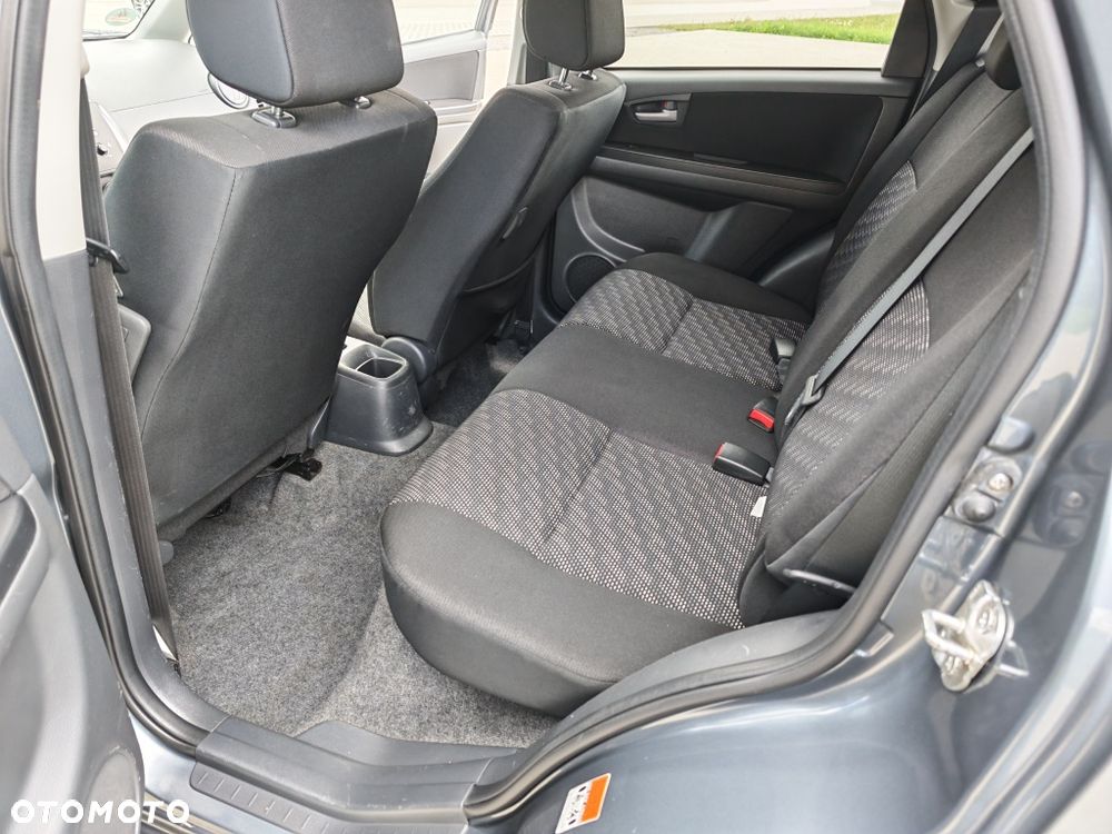 Suzuki SX4 - 8