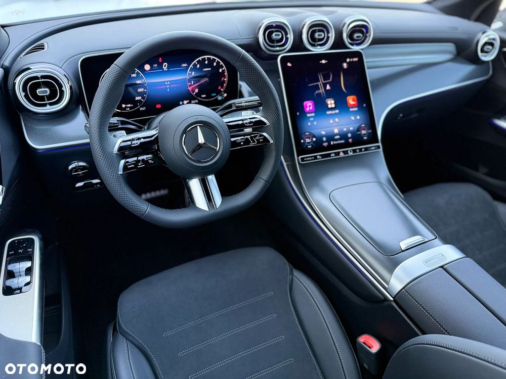 Mercedes-Benz GLC - 13