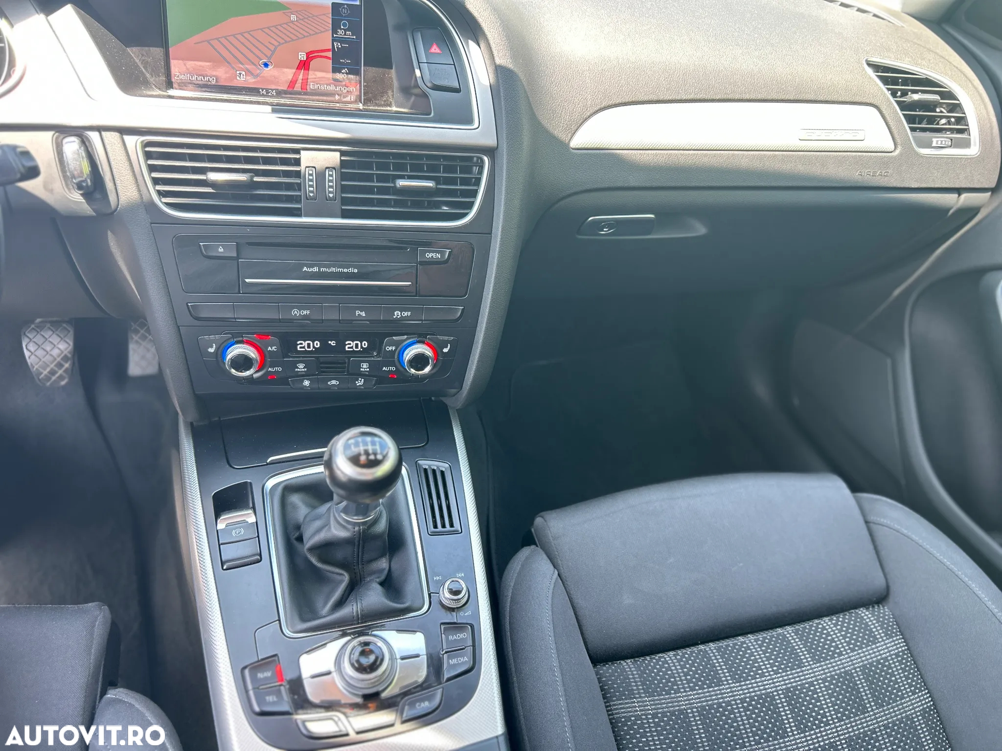 Audi A4 Avant 2.0 TDI quattro - 9