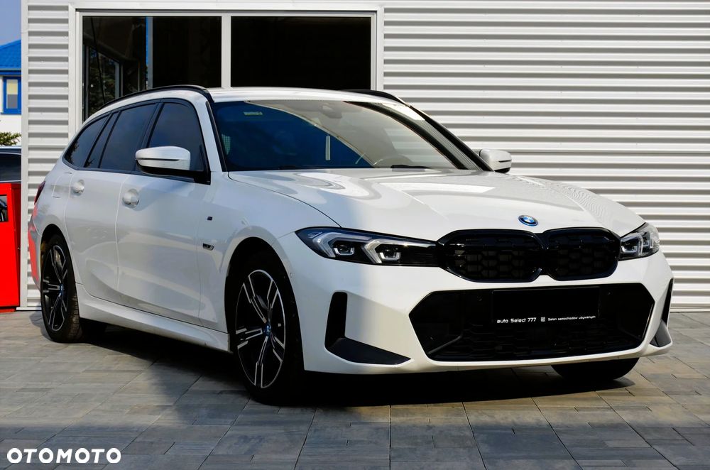 BMW Seria 3 330e xDrive M Sport sport - 5