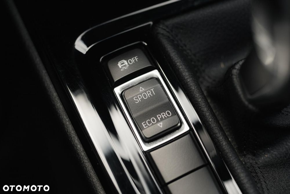 BMW X2 sDrive18i GPF Advantage - 26