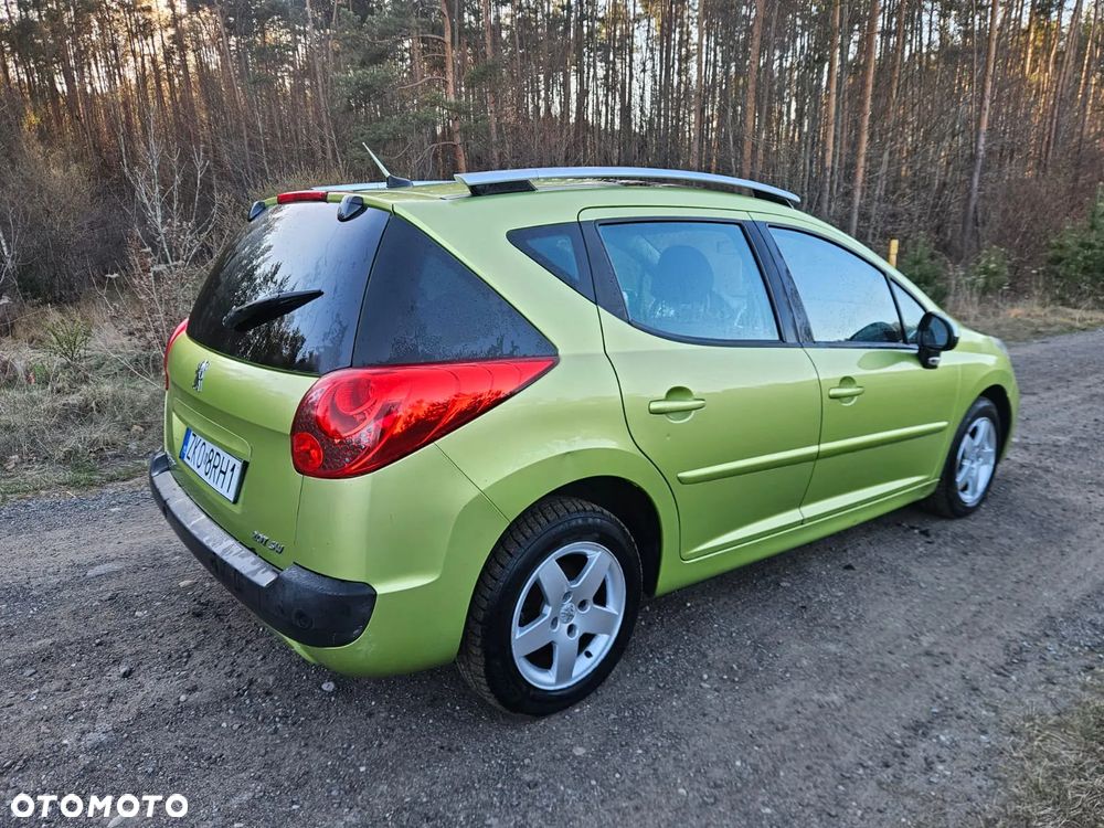 Peugeot 207 - 2