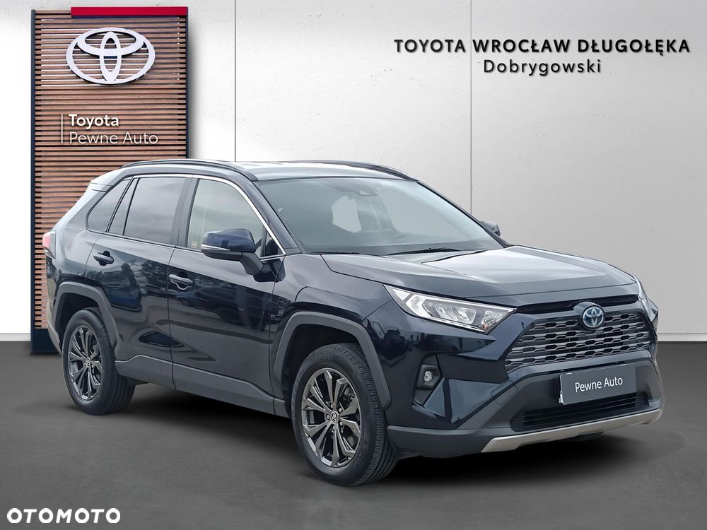 Toyota RAV4 - 1